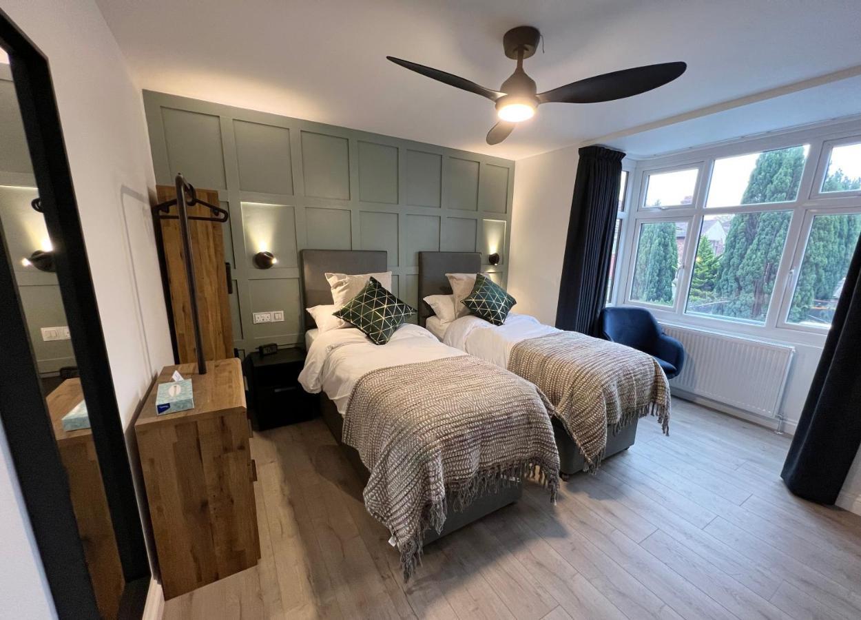 United Home B&B Salford  Zewnętrze zdjęcie